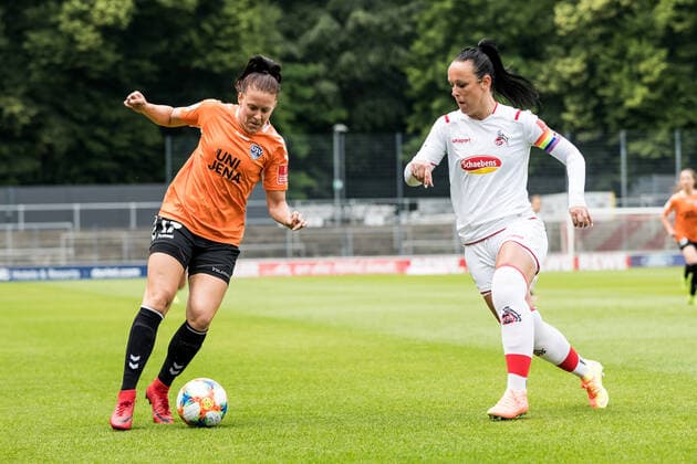 FLYERALARM Women Soccer Bundesliga 1 FC Cologne FF USV Jena 10 06 2020 Lisa Seiler 17, FF USV Jena , Peggy Nietgen 21, 1 FC Cologne FLYERALARM Women Soccer Bundesliga, 1 FC Cologne FF USV Jena, Cologne, Franz Kremer Stadion DFL REGULATIONS PROHIBIT ANY USE OF PHOTOGRAPHS AS IMAGE SEQUENCES AND OR QUASI VIDEO Copyright: xBEAUTIFULxSPORTS Wunderlx