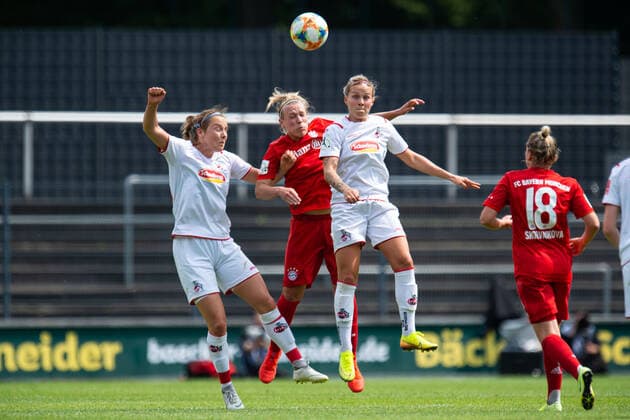 17 06 2020 Football, Women Bundesliga, 2019 2020, 20 Matchday, 1 FC Cologne FC Bayern Munich L R Sonja Giraud Cologne , Kristin Demann Munich , Anna Isabelle Linden Cologne DFB REGULATIONS PROHIBIT ANY USE OF PHOTOGRAPHS AS IMAGE SEQUENCES AND OR QUASI VIDEO Photo Noah Wedel Cologne North Rhine-Westphalia Germany Franz Kremer Stadium