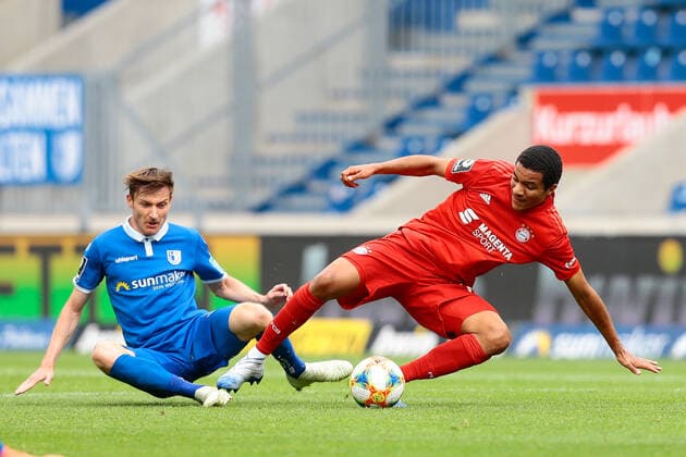 19 06 2020, xtgx, Fussball 3 Liga, 1 FC Magdeburg FC Bayern Muenchen II, v l Charles Elie Laprevotte Magdeburg, 23 , Malik Tillman Bayern Muenchen, 17 Duel, fight, tackle DFL DFB REGULATIONS PROHIBIT ANY USE OF PHOTOGRAPHS as IMAGE SEQUENCES and or QUASI VIDEO Magdeburg