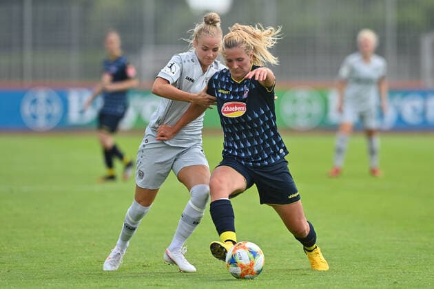 Duel, match scene, duel, duel, tackle, tackling, dynamics, action, Lena Uebach B04, 11 Rachel Rinast Köln, 31 , 21 06 2020, Cologne Germany , Football, Flyeralarm Frauen Bundesliga, Bayer 04 Leverkusen 1 FC Köln, DFB DFL REGULATIONS PROHIBIT ANY USE OF PHOTOGRAPHS AS IMAGE SEQUENCES AND OR QUASI VIDEO xmkx