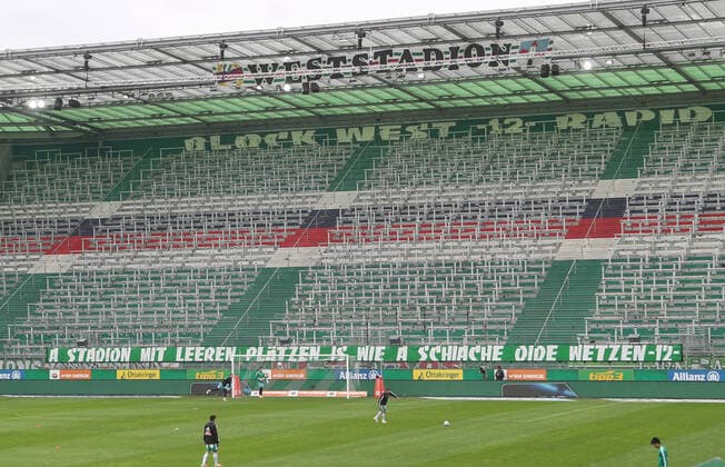 SOCCER - BL, Rapid vs Hartberg VIENNA,AUSTRIA,21.JUN.20 - SOCCER - tipico Bundesliga, championship group, SK Rapid Wien vs TSV Hartberg. Image shows a banner of Rapid fans. . Keywords: Wien Energie. GEPAxpictures xChristianxOrt