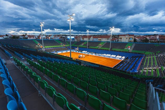 Sport Themen der Woche KW25 Sport Bilder des Tages Zadar: Publika napuÅ¡ta tribine Adria toura nakon objave o koronavirusu i otkazivanju turnira 21.06.2020., Zadar - Publika napuÅ¡ta tribine Adria toura nakon objave o koronavirusu i otkazivanju turnira. MarkoxDimic PIXSELL