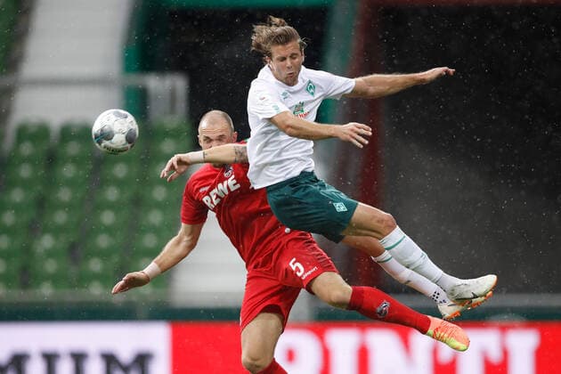 SV Werder Bremen vs 1. FC Koeln 27.06.2020, wohninvest WESERSTADION, Bremen, Ligaspiel, 1. Bundesliga, SV Werder Bremen vs 1. FC Koeln, im Bild v.l. Rafael Czichos (5, Koeln), Niclas Fuellkrug (11, Bremen) Foto: Joachim Sielski Sielski-Press Pool Sielski DFL regulations prohibit any use of photographs as image sequences and or quasi-video. EDITORIAL USE ONLY National and international News-Agencies OUT. Bremen wohninvest WESERSTADION Bremen Deutschland *** SV Werder Bremen vs 1 FC Koeln 27 06 2020, wohninvest WESERSTADION, Bremen, league game, 1 Bundesliga, SV Werder Bremen vs 1 FC Koeln, in the picture from l Rafael Czichos 5, Koeln , Niclas Fuellkrug 11, Bremen Foto Joachim Sielski Sielski Press Pool Sielski DFL regulations prohibit any use of photographs as image sequences and or quasi video EDITORIAL USE ONLY National and international News Agencies OUT Bremen wohninvest WESERSTADION Bremen Germany Poolfoto Joachim Sielski Sielski-Press POOL Sielski ,EDITORIAL USE ONLY