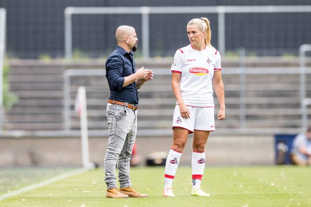 FLYERALARM Womens Football Bundesliga 1 FC Koeln SC Sand 28 06 2020 Sascha Glass Trainer 1 FC Koeln , Rachel Rinast 31, 1 FC Koeln FLYERALARM Womens Football Bundesliga, 1 FC Koeln SC Sand, Koeln, Franz Kremer Stadion DFL REGULATIONS PROHIBIT ANY USE OF PHOTOGRAPHS AS IMAGE SEQUENCES AND OR QUASI VIDEO Copyright: xBEAUTIFULxSPORTS Wunderlx