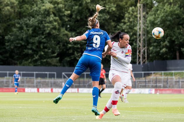 FLYERALARM Women Soccer Bundesliga 1 FC Cologne SC Sand 28 06 2020 Doerthe Hoppius 9, SC Sand 1946 , Peggy Nietgen 21, 1 FC Cologne FLYERALARM Women Soccer Bundesliga, 1 FC Cologne SC Sand, Cologne, Franz Kremer Stadion DFL REGULATIONS PROHIBIT ANY USE OF PHOTOGRAPHS AS IMAGE SEQUENCES AND OR QUASI VIDEO Copyright: xBEAUTIFULxSPORTS Wunderlx