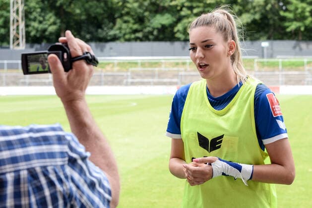 Ricarda Schaber Sand, 27, interview, TV, Microphone, 28 06 2020, Cologne Germany, Football, Flyeralarm Frauen Bundesliga, 1 FC Köln SC Sand, DFB DFL REGULATIONS PROHIBIT ANY USE OF PHOTOGRAPHS AS IMAGE SEQUENCES AND OR QUASI VIDEO xmhx
