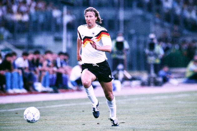 BUCHWALD Guido Team Deutschland Team Deutschland Weltmeister FIFA Fussball Weltmeisterschaften 1990 in Italien Finale Deutschland - Argentinien 1 : 0 am 08.07. 1990 in Rom *** BUCHWALD Guido Team Germany Team Germany World Champions FIFA World Cup 1990 in Italy Final Germany Argentina 1 0 on 08 07 1990 in Rome