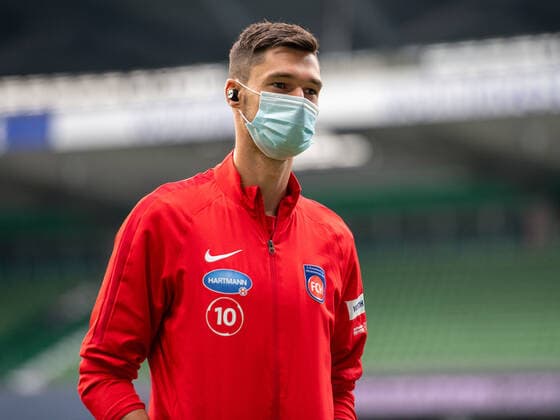 SV Werder Bremen vs 1 FC Heidenheim Relegation 01 02 07 2020 Before the game, Tim Kleindienst FC Heidenheim, 10 , GER, Werder Bremen vs FC Heidenheim, Football, Bundesliga Religation, 2019 2020, 02 07 2020, DFB DFL regulations prohibit any use of photographs as image sequences and or quasi video , Foto EIBNER Sascha Walther Pool gumzmedia nordphoto Bremen Weser Stadion Hansestadt Bremen Deutschland Poolfoto Eibner gumzmedia nordphoto ,EDITORIAL USE ONLY