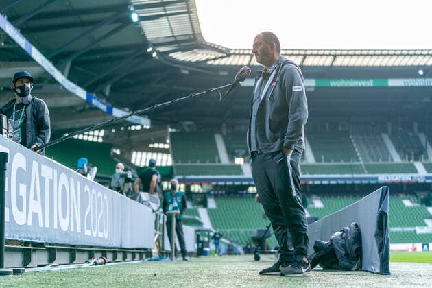 SV Werder Bremen vs 1 FC Heidenheim Relegation 01 02 07 2020 Frank Schmidt 1 FC Heidenheim 1846 Trainer, Headcoach Sport nphgm001 Football 1 Bundesliga Season 19 20 Relegation 01 SV Werder Bremen vs 1 FC Heidenheim 02 07 2020 Foto gumzmedia nordphoto POOL DFL regulations prohibit any use of photographs as image sequences and or quasi video EDITORIAL USE ONLY National and international News Agencies OUT Bremen wohninvest Weserstadion Bremen GERMANY Poolfoto gumzmedia nordphoto ,EDITORIAL USE ONLY