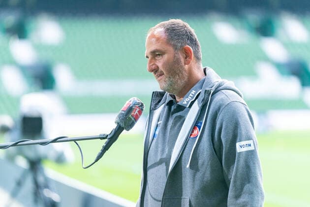 SV Werder Bremen vs 1 FC Heidenheim Relegation 01 02 07 2020 Frank Schmidt 1 FC Heidenheim 1846 Trainer, Headcoach Sport nphgm001 Football 1 Bundesliga Season 19 20 Relegation 01 SV Werder Bremen vs 1 FC Heidenheim 02 07 2020 Foto gumzmedia nordphoto POOL DFL regulations prohibit any use of photographs as image sequences and or quasi video EDITORIAL USE ONLY National and international News Agencies OUT Bremen wohninvest Weserstadion Bremen GERMANY Poolfoto gumzmedia nordphoto ,EDITORIAL USE ONLY