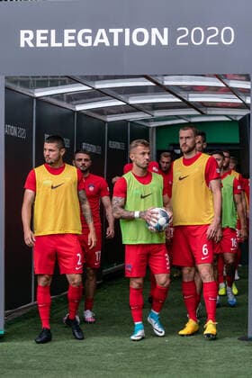 SV Werder Bremen vs 1 FC Heidenheim Relegation 01 02 07 2020 Marnon Busch 1 FC Heidenheim 1846 02 , Patrick Mainka 1 FC Heidenheim 1846 06 , Maurice Multhaup 1 FC Heidenheim 1846 17 , come on the pitch Sports nphgm001 Football 1 Bundesliga Season 19 20 Relegation 01 SV Werder Bremen vs 1 FC Heidenheim 02 07 2020 Foto gumzmedia nordphoto POOL DFL regulations prohibit any use of photographs as image sequences and or quasi video EDITORIAL USE ONLY National and international News Agencies OUT Bremen wohninvest Weserstadion Bremen GERMANY Poolfoto gumzmedia nordphoto ,EDITORIAL USE ONLY