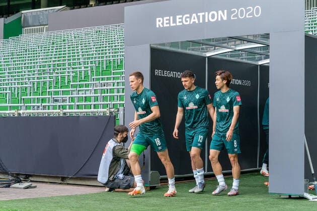 SV Werder Bremen vs 1 FC Heidenheim Relegation 01 02 07 2020 Niklas Moisander Werder Bremen 18 Captains , Milos Veljkovic Werder Bremen 13 , Yuya Osako Werder Bremen 08 come out of the players tunnel onto the pitch Sport nphgm001 Football 1 Bundesliga Season 19 20 Relegation 01 SV Werder Bremen vs 1 FC Heidenheim 02 07 2020 Foto gumzmedia nordphoto POOL DFL regulations prohibit any use of photographs as image sequences and or quasi video EDITORIAL USE ONLY National and international News Agencies OUT Bremen wohninvest Weserstadion Bremen GERMANY Poolfoto gumzmedia nordphoto ,EDITORIAL USE ONLY