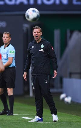 Werder Bremen 1 FC Heidenheim Football, Relegation, Werder Bremen 1 FC Heidenheim Trainer Florian Kohfeldt Bremen gesticulated Photo Marvin Ibo Güngör GES Pool via xim gs DFL regulations prohibit any use of photographs as image sequences and or quasi video Editorial use only National and international news agencies out Bremen Germany Poolfoto Marvin Ibo Güngör GES Pool via xim.gs ,EDITORIAL USE ONLY