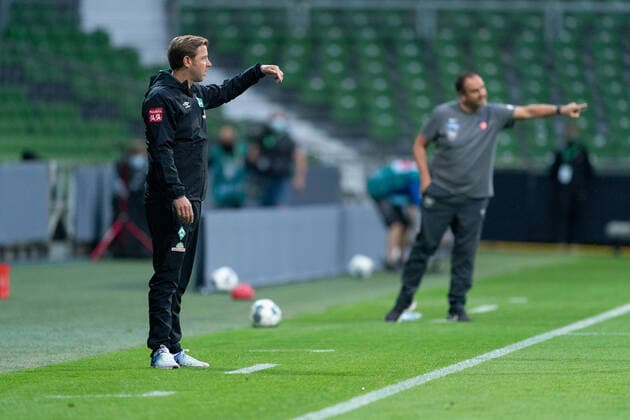 SV Werder Bremen vs 1 FC Heidenheim Relegation 01 02 07 2020 Florian Kohfeldt Coach SV Werder Bremen Frank Schmidt 1 FC Heidenheim 1846 Coach, Headcoach Sport nphgm001 Football 1 Bundesliga Season 19 20 Relegation 01 SV Werder Bremen vs 1 FC Heidenheim 02 07 2020 Foto gumzmedia nordphoto POOL DFL regulations prohibit any use of photographs as image sequences and or quasi video EDITORIAL USE ONLY National and international News Agencies OUT Bremen wohninvest Weserstadion Bremen GERMANY Poolfoto gumzmedia nordphoto ,EDITORIAL USE ONLY