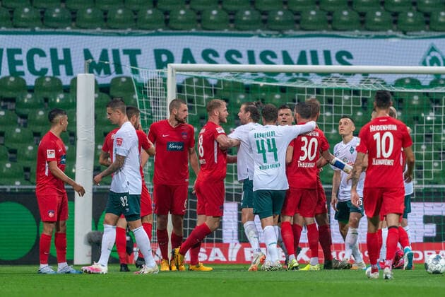 SV Werder Bremen vs 1 FC Heidenheim Relegation 01 02 07 2020 Scuffle in the penalty area Niclas Filling Jug Filling Jug Werder Bremen 11 , Sebastian Griesbeck 1 FC Heidenheim 1846 18 , Philipp Bargfrede Werder Bremen 44 , Norman Theuerkauf 1 FC Heidenheim 1846 30 , Marco Friedl Werder Bremen 32 , Kevin Müller Mueller 1 FC Heidenheim 1846 01 Sport nphgm001 Football 1 Bundesliga season 19 20 Relegation 01 SV Werder Bremen vs 1 FC Heidenheim 02 07 2020 Foto gumzmedia nordphoto POOL DFL regulations prohibit any use of photographs as image sequences and or quasi video EDITORIAL USE ONLY National and international News Agencies OUT Bremen wohninvest Weserstadion Bremen GERMANY Poolfoto gumzmedia nordphoto ,EDITORIAL USE ONLY