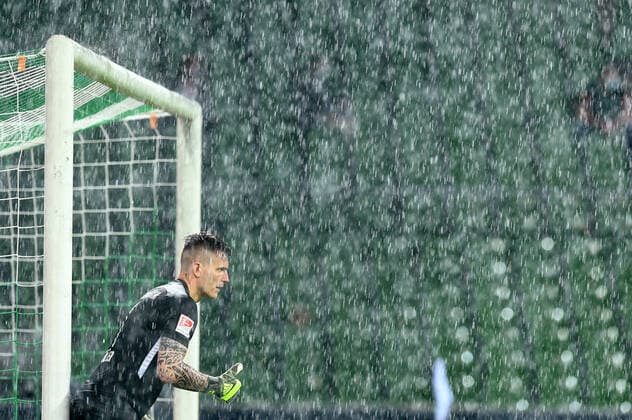 Werder Bremen 1 FC Heidenheim Football, Relegation, Werder Bremen 1 FC Heidenheim Goalkeeper Kevin Mueller Heidenheim Photo Tim Groothuis Witters Pool via xim gs DFL regulations prohibit any use of photographs as image sequences and or quasi video Editorial use only National and international news agencies out Bremen Germany Poolfoto Tim Groothuis Witters Pool via xim.gs ,EDITORIAL USE ONLY
