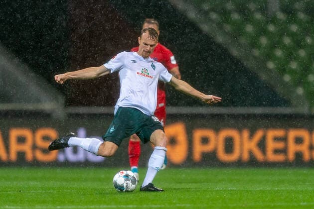 SV Werder Bremen vs 1 FC Heidenheim Relegation 01 02 07 2020 Christian Groß Gross Werder Bremen 36 Sport nphgm001 Football 1 Bundesliga Season 19 20 Relegation 01 SV Werder Bremen vs 1 FC Heidenheim 02 07 2020 Foto gumzmedia nordphoto POOL DFL regulations prohibit any use of photographs as image sequences and or quasi video EDITORIAL USE ONLY National and international News Agencies OUT Bremen wohninvest Weserstadion Bremen GERMANY Poolfoto gumzmedia nordphoto ,EDITORIAL USE ONLY