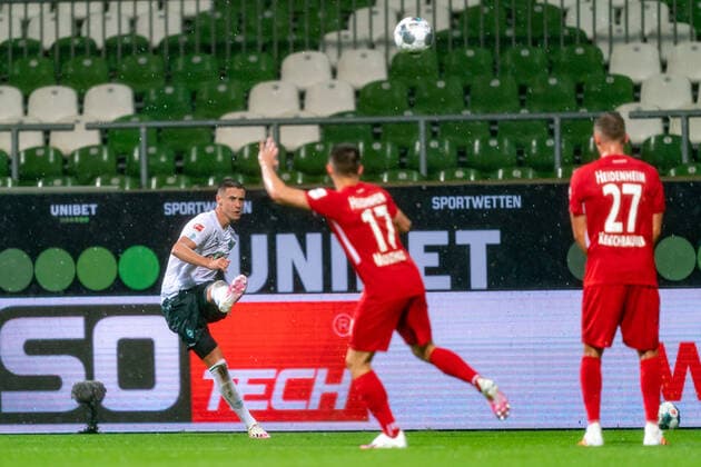 SV Werder Bremen vs 1 FC Heidenheim Relegation 01 02 07 2020 Marco Friedl Werder Bremen 32 , Maurice Multhaup 1 FC Heidenheim 1846 17 Sport nphgm001 Football 1 Bundesliga season 19 20 Relegation 01 SV Werder Bremen vs 1 FC Heidenheim 02 07 2020 Foto gumzmedia nordphoto POOL DFL regulations prohibit any use of photographs as image sequences and or quasi video EDITORIAL USE ONLY National and international News Agencies OUT Bremen wohninvest Weserstadion Bremen GERMANY Poolfoto gumzmedia nordphoto ,EDITORIAL USE ONLY