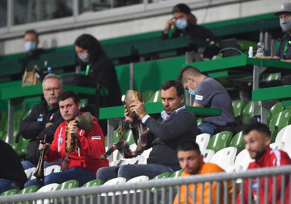 Werder Bremen 1 FC Heidenheim football, relegation, Werder Bremen 1 FC Heidenheim supporters fans of FC Heidenheim fire their team with cowbells Photo Marvin Ibo Güngör GES Pool via xim gs DFL regulations prohibit any use of photographs as image sequences and or quasi video Editorial use only National and international news agencies out Bremen Germany Poolfoto Marvin Ibo Güngör GES Pool via xim.gs ,EDITORIAL USE ONLY