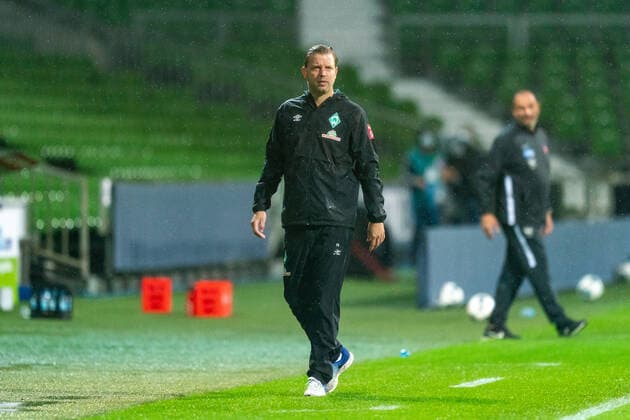 SV Werder Bremen vs 1 FC Heidenheim Relegation 01 02 07 2020 disappointed disappointed sad, Florian Kohfeldt Trainer SV Werder Bremen Sport nphgm001 Football 1 Bundesliga Season 19 20 Relegation 01 SV Werder Bremen vs 1 FC Heidenheim 02 07 2020 Foto gumzmedia nordphoto POOL DFL regulations prohibit any use of photographs as image sequences and or quasi video EDITORIAL USE ONLY National and international News Agencies OUT Bremen wohninvest Weserstadion Bremen GERMANY Poolfoto gumzmedia nordphoto ,EDITORIAL USE ONLY