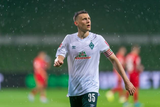 SV Werder Bremen vs 1 FC Heidenheim Relegation 01 02 07 2020 Maximilian Eggestein Werder Bremen 35 , disappointed disappointed sad sport nphgm001 Football 1 Bundesliga season 19 20 Relegation 01 SV Werder Bremen vs 1 FC Heidenheim 02 07 2020 Foto gumzmedia nordphoto POOL DFL regulations prohibit any use of photographs as image sequences and or quasi video EDITORIAL USE ONLY National and international News Agencies OUT Bremen wohninvest Weserstadion Bremen GERMANY Poolfoto gumzmedia nordphoto ,EDITORIAL USE ONLY