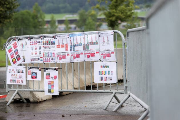 FORMULA 1 - GP of Austria 2020 SPIELBERG,AUSTRIA,03.JUL.20 - MOTORSPORTS, FORMULA 1 - Grand Prix of Austria, Red Bull Ring, start of the Formula 1 season, free practice. Image shows a barrier with signs. GEPAxpictures xChristianxWalgram