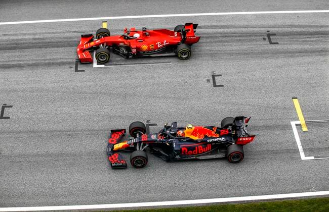Motorsports: FIA Formula One World Championship, WM, Weltmeisterschaft 2020, Grand Prix of Austria, 5 Sebastian Vettel (GER, Scuderia Ferrari Mission Winnow), 23 Alexander Albon (THA, Aston Martin Red Bull Racing), Spielberg Austria