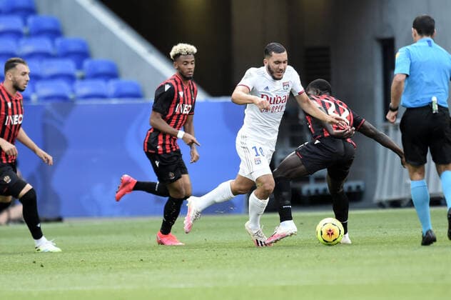 Rayan Cherki (lyon) vs Jean-Victor Makengo (nice) FOOTBALL : Lyon vs Nice - Amical - 04 07 2020 FredericChambert Panoramic 