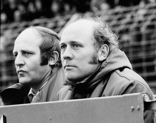 Willi Holdorf, decathlon Olympic champion Tokyo 1964 died at the age of 80 U e z Willi Holdorf as trainer of the Bundesliga team Fortuna Koeln Aufn 16 03 1974 Li President Jean Loering HM