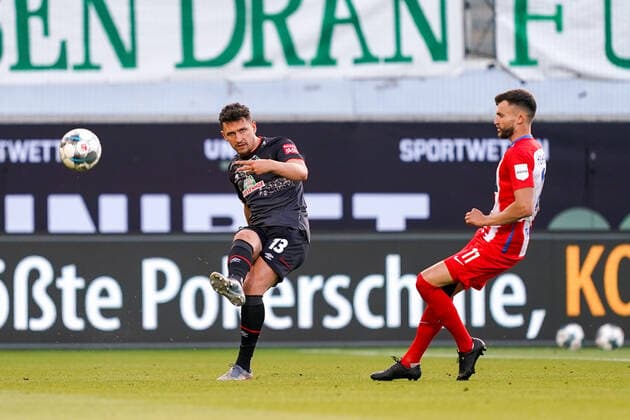 1 FC Heidenheim vs SV Werder Bremen Relegation 02 06 07 2020 Milos Veljkovic Werder Bremen 13 , Denis Thomalla 1 FC Heidenheim 1846 11 Sport nphgm001 Football 1 Bundesliga season 19 20 Relegation 02 1 FC Heidenheim vs SV Werder Bremen 06 07 2020 Foto gumzmedia nordphoto POOL DFL regulations prohibit any use of photographs as image sequences and or quasi video EDITORIAL USE ONLY National and international News Agencies OUT Heidenheim Voith Arena BW GERMANY Poolfoto gumzmedia nordphoto ,EDITORIAL USE ONLY