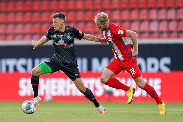 1 FC Heidenheim vs SV Werder Bremen Relegation 02 06 07 2020 Sebastian Griesbeck 1 FC Heidenheim 1846 18 , Maximilian Eggestein Werder Bremen 35 Sport nphgm001 Football 1 Bundesliga Season 19 20 Relegation 02 1 FC Heidenheim vs SV Werder Bremen 06 07 2020 Foto gumzmedia nordphoto POOL DFL regulations prohibit any use of photographs as image sequences and or quasi video EDITORIAL USE ONLY National and international News Agencies OUT Heidenheim Voith Arena BW GERMANY Poolfoto gumzmedia nordphoto ,EDITORIAL USE ONLY