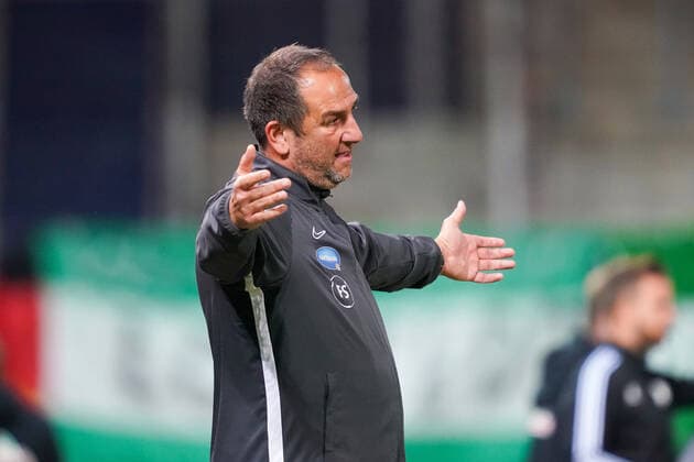 1 FC Heidenheim vs SV Werder Bremen Relegation 02 06 07 2020 Frank Schmidt 1 FC Heidenheim 1846 Trainer, Head Coach Sport nphgm001 Football 1 Bundesliga Season 19 20 Relegation 02 1 FC Heidenheim vs SV Werder Bremen 06 07 2020 Foto gumzmedia nordphoto POOL DFL regulations prohibit any use of photographs as image sequences and or quasi video EDITORIAL USE ONLY National and international News Agencies OUT Heidenheim Voith Arena BW GERMANY Poolfoto gumzmedia nordphoto ,EDITORIAL USE ONLY