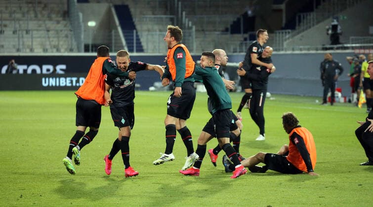 Relegation, 1 FC Heidenheim SV Werder Bremen 2 v l Ludwig Augustinsson SV Werder Bremen Jubel Tor 1 2 Augustinsson Germany, Heidenheim, 06 07 2020, Football, Bundesliga, Season 2019 2020, Relegation, 1 FC Heidenheim SSV Jahn Regensburg DFL DFB REGULATIONS PROHIBIT ANY USE OF PHOTOGRAPHS AS IMAGE AND OR QUASI VIDEO Photo Press Photo Rudel Robin Rudel Pool Press Photo Rudel Heidenheim Baden Württemberg Germany Poolfoto Pressefoto Rudel Robin Rudel Poo ,EDITORIAL USE ONLY