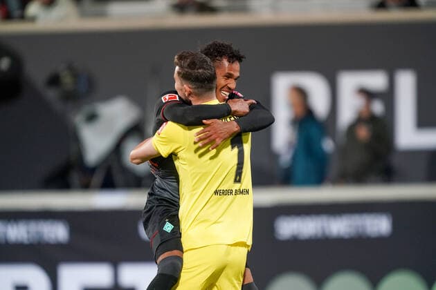 1 FC Heidenheim vs SV Werder Bremen Relegation 02 06 07 2020 Jiri Pavlenka Werder Bremen 01 Theodor Gebre Selassie Werder Bremen 23 Sport nphgm001 Football 1 Bundesliga Season 19 20 Relegation 02 1 FC Heidenheim vs SV Werder Bremen 06 07 2020 Foto gumzmedia nordphoto POOL DFL regulations prohibit any use of photographs as image sequences and or quasi video EDITORIAL USE ONLY National and international News Agencies OUT Heidenheim Voith Arena BW GERMANY Poolfoto gumzmedia nordphoto ,EDITORIAL USE ONLY
