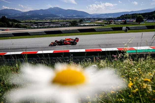 Motorsports: FIA Formula One World Championship, WM, Weltmeisterschaft 2020, Grand Prix of Styria, 23 Alexander Albon (THA, Aston Martin Red Bull Racing), Spielberg Austria