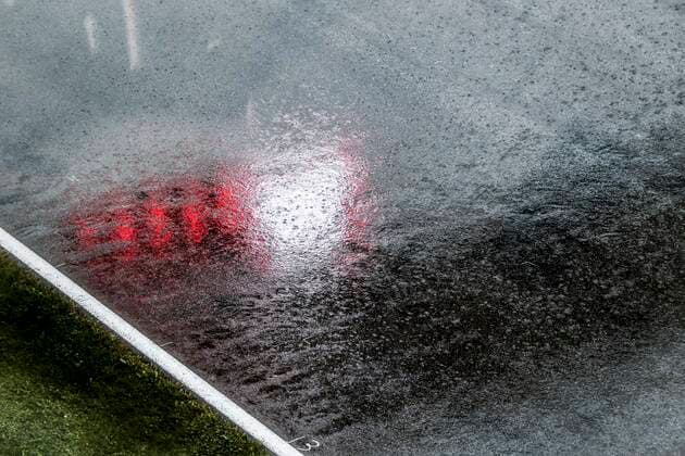 Motorsports: FIA Formula One World Championship, WM, Weltmeisterschaft 2020, Grand Prix of Styria, Rain on the track Spielberg Austria