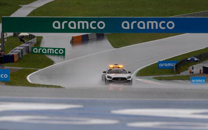 Motorsports: FIA Formula One World Championship, WM, Weltmeisterschaft 2020, Grand Prix of Styria, F1 Safety Car, Mercedes-AMG GT R, heavy rain Spielberg Austria