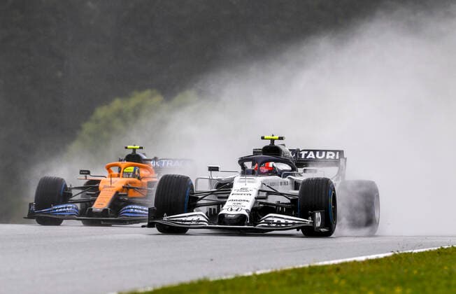 Motorsports: FIA Formula One World Championship, WM, Weltmeisterschaft 2020, Grand Prix of Styria, 10 Pierre Gasly (FRA, Scuderia AlphaTauri Honda), 4 Lando Norris (GBR, McLaren F1 Team), Spielberg Austria