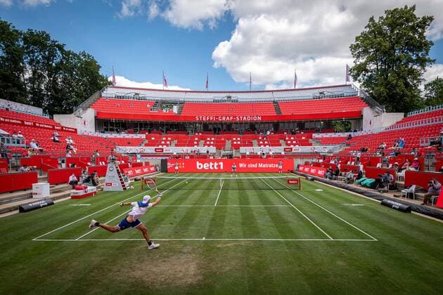 Tennis Berlin 13 07 2020 Bett1aces Tournament Jan Lennard Struff GER Steffi Graf Stadion Sportst°tte few spectators Corona Security concept