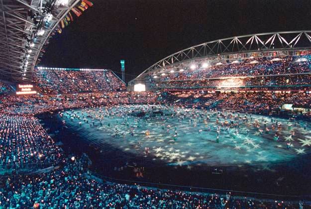 000915 Summer Olympics 2000, Opening Ceremony: Overview of Stadium Australia during the opening cremony at The Summer Olympic Games, Olympische Spiele, Olympia, OS on September 15, 2000 in Sydney, Australia. BILDBYRAN  Copyright: LENNARTxMANSSON BB000915LM025