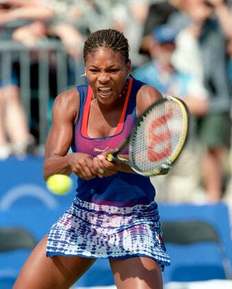 000923 Summer Olympics 2000, Tennis: Gold medalist Serena Williams of USA during womens singles at The Summer Olympic Games, Olympische Spiele, Olympia, OS on September 23, 2000 in Sydney, Australia. BILDBYRAN  Copyright: BJORNxLINDGREN BB000923BB077