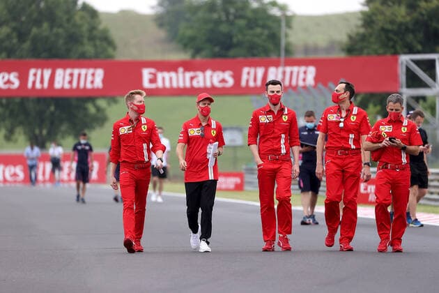 Formula 1 Hungarian Grand Prix Grand Prix 2020 16 07 2020, Hungaroring, Budapest, Formula 1 Hungarian Grand Prix Grand Prix 2020, in the picture Sebastian Vettel GER 5 , Scuderia Ferrari is going around the track with its engineers nordphotoxBratic nph00250