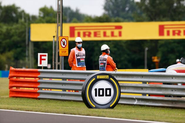 Motorsports: FIA Formula One World Championship, WM, Weltmeisterschaft 2020, Grand Prix of Hungary, Track Marshall, Streckenposten Budapest Hungary