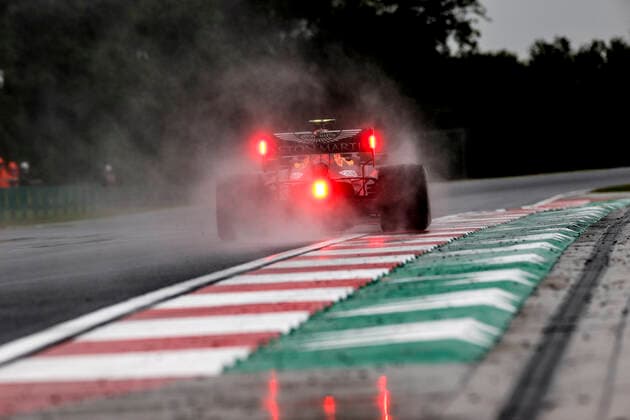 Sport Bilder des Tages Motorsports: FIA Formula One World Championship, WM, Weltmeisterschaft 2020, Grand Prix of Hungary, 23 Alexander Albon (THA, Aston Martin Red Bull Racing), Budapest Hungary