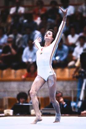 COMANECI Nadja Team ROU Olympiasiegerin Turnen der Frauen Olympische Sommerspiele 1980 in Moskau am 25. Juli 1980 in Moskau *** COMANECI Nadja Team ROU Olympic Champion Womens Gymnastics Summer Olympic Games 1980 in Moscow on 25 July 1980 in Moscow