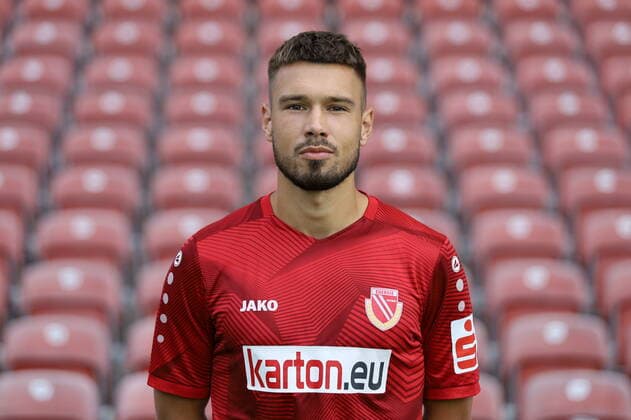 Niclas Erlbeck FC Energie Cottbus Regionalliga Nordost Poträttermin 2020 2021 FC Energie Cottbus Regionalliga Nordost Poträttermin 2020 2021