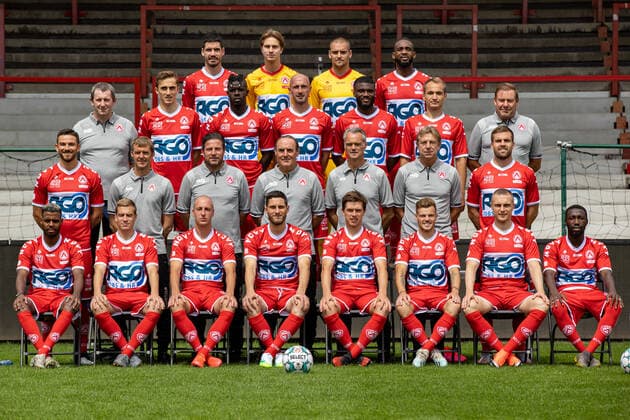 Up, L-R, Kortrijk s Jovan Stojanovic, Kortrijk s goalkeeper Maxim Deman, Kortrijk s Adam Jakubech, Kortrijk s Ilombe Mboyo, Second up, Kortrijk s Kurt Desmet, Kortrijk s Julien De Sart, Kortrijk s Pape Habib Gueye, Kortrijk s Christophe Lepoint, Kortrijk s Teren Moffi, Kortrijk s Yevhenii Makarenko, Kortrijk s manager Claude Gezelle, Second from down, Kortrijk s Brendan Hines-Ike, Kortrijk s physical coach Karsten Vandendriessche, Kortrijk s assistant coach Jordi Lemiengre, Kortrijk s head coach Yves Vanderhaeghe, Kortrijk s assistant coach Bart Meert, Kortrijk s goalkeeper coach Patrick Deman, Kortrijk s Lucas Rougeaux, Front, 10 Kortrijk s Faiz Selemani, Kortrijk s Michiel Jonckheere, Kortrijk s Gilles Dewaele, Kortrijk s Petar Golubovic, Kortrijk s Hannes Van der Bruggen, Kortrijk s Kristof D Haene, Kortrijk s Timothy Derijck and Kortrijk s Eric Ocansey pose for the photographer, in marge of the 2020-2021 photoshoot of Belgian Jupiler Pro League club KV Kortrijk, Tuesday 28 July 2020 in Kortrijk. KURTxDESPLENTER  x05831153x