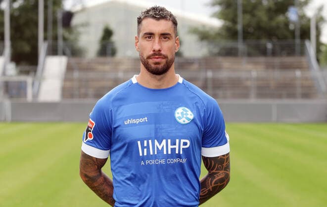 03 08 2020, Stuttgart , Oberliga , Photo session Stuttgarter Kickers , Cristian Giles