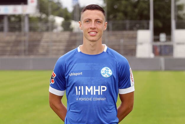 03 08 2020, Stuttgart , Oberliga , Photo session Stuttgarter Kickers , Noah Lulic