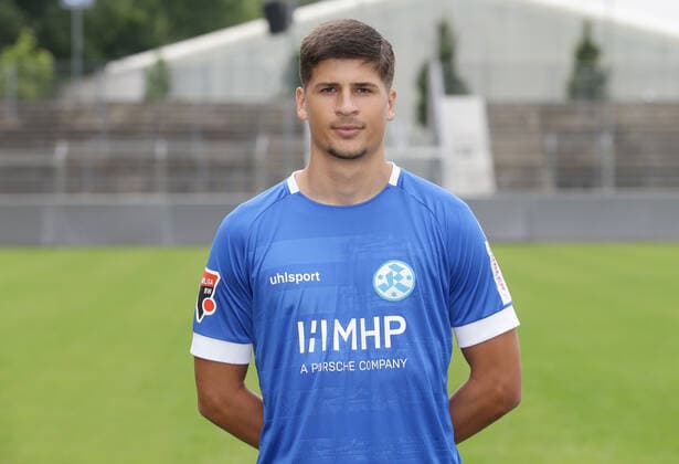 03 08 2020, Stuttgart , Oberliga , Photo session Stuttgarter Kickers , Tino Jukic